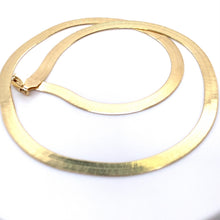 Load image into Gallery viewer, 14k Gold Venice Chain .