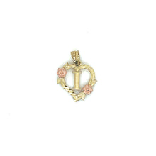 Load image into Gallery viewer, 10k Gold Heart Letter Pendant