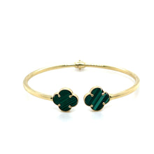 Load image into Gallery viewer, 14k Gold Green Clover Bracelet .