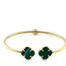 Load image into Gallery viewer, 14k Gold Green Clover Bracelet .