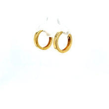 Load image into Gallery viewer, 14k Gold Round Huggies