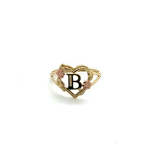Load image into Gallery viewer, 14k Tri Gold Flowers and Heart Initial Ring .