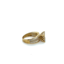 Load image into Gallery viewer, 10k Gold Square Thick Ring .