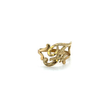 Load image into Gallery viewer, 10K Gold Cursive Initial Ring .