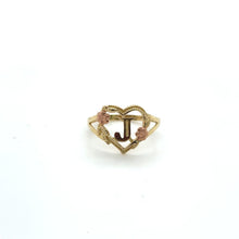 Load image into Gallery viewer, 10K Tri Gold Heart and Flower Initial Ring .