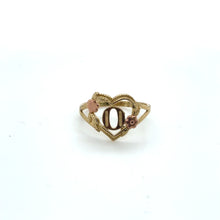 Load image into Gallery viewer, 10K Tri Gold Heart and Flower Initial Ring .